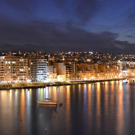 Modern 2 Bedroom Maisonette In Central Sliema Eksteriør billede