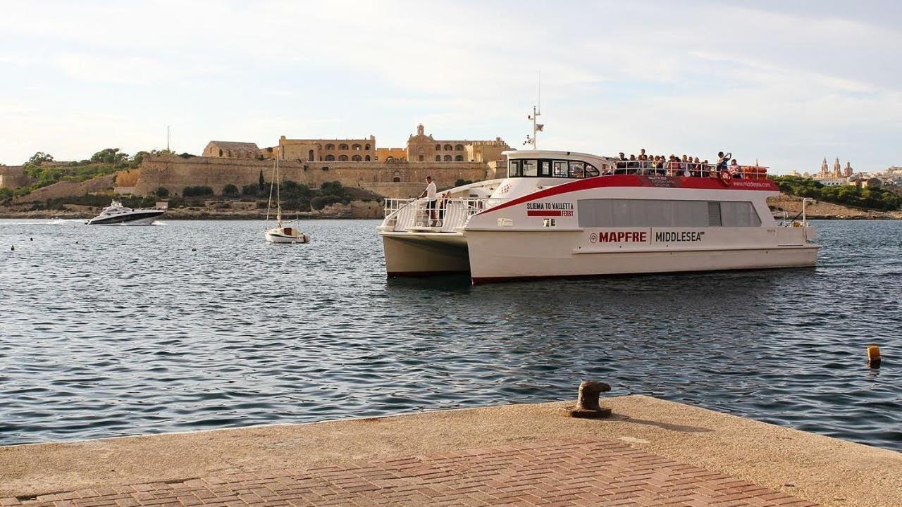 Modern 2 Bedroom Maisonette In Central Sliema Eksteriør billede