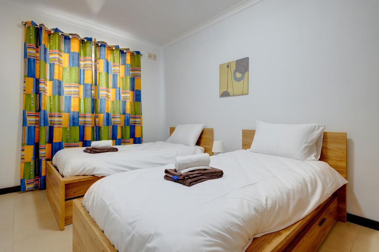 Modern 2 Bedroom Maisonette In Central Sliema Eksteriør billede