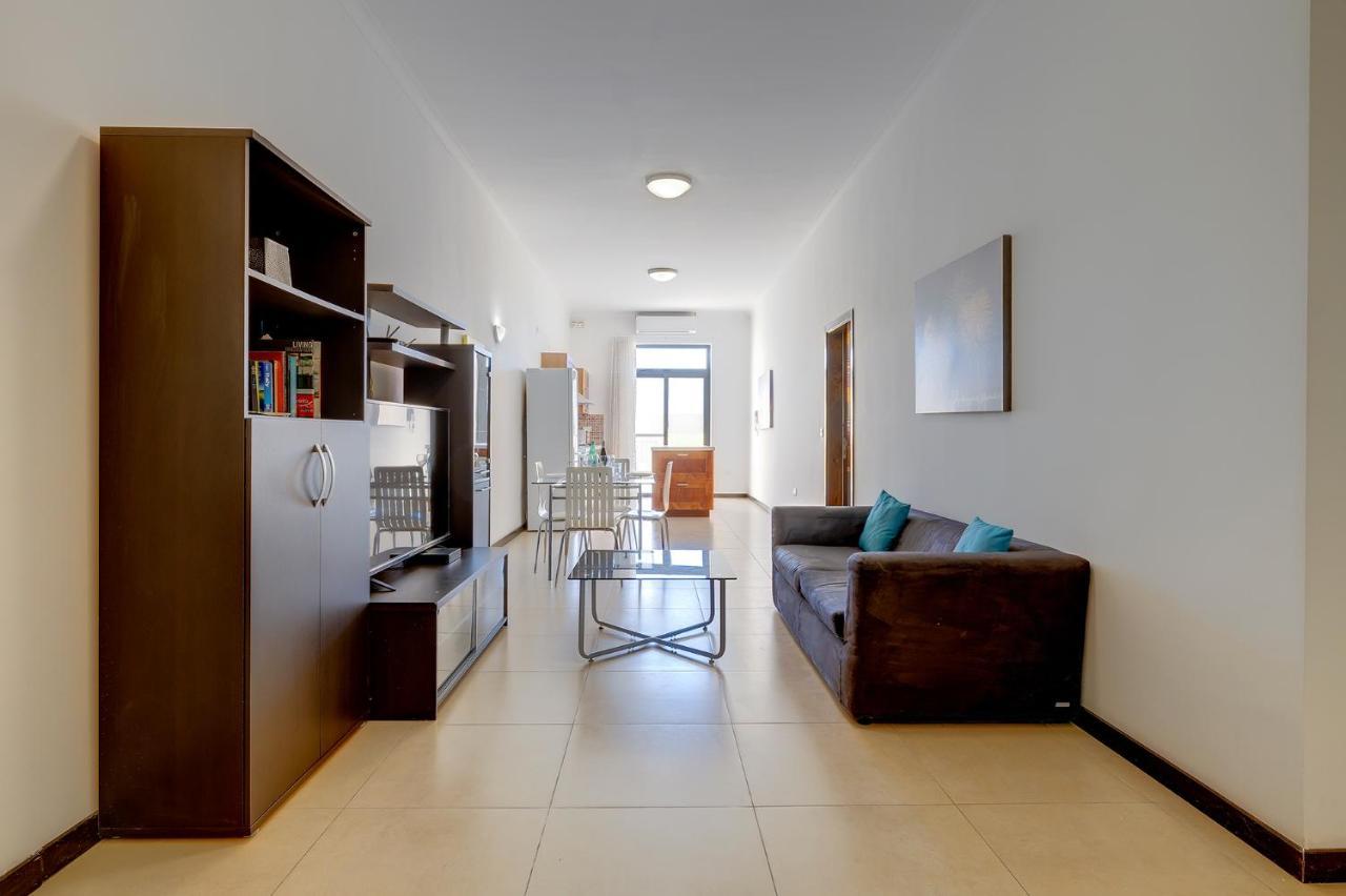 Modern 2 Bedroom Maisonette In Central Sliema Eksteriør billede
